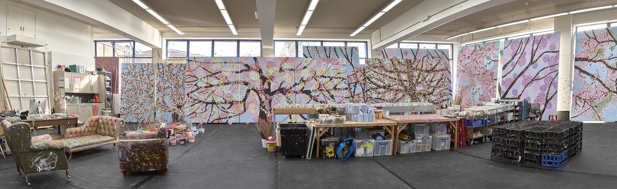 Damien Hirst, atelier, 2021