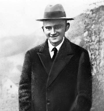 Ouesterne Kafka Chapologie